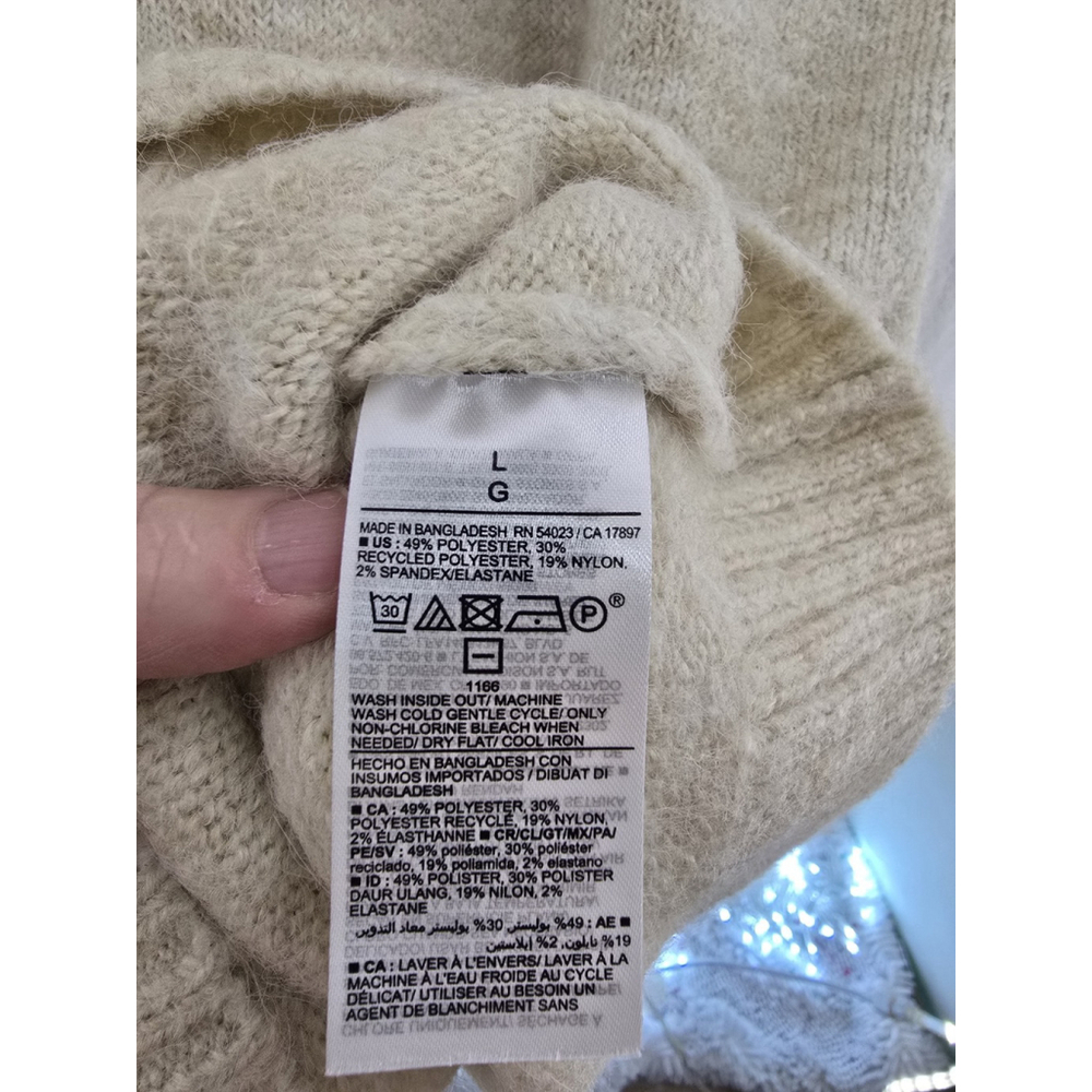 Old Navy L Sleeve Hooded Beige Sweater W/ Pockets. Beige Soft Fuzzy. Mens Large - Picture 8 of 9